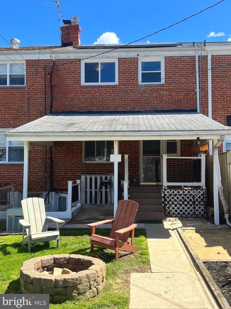 8016 Kimberly Rd, Baltimore MD 21222-2601 exterior