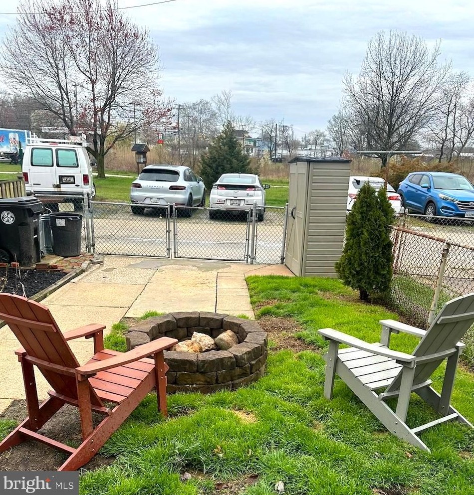 8016 Kimberly Rd, Baltimore MD 21222-2601 exterior