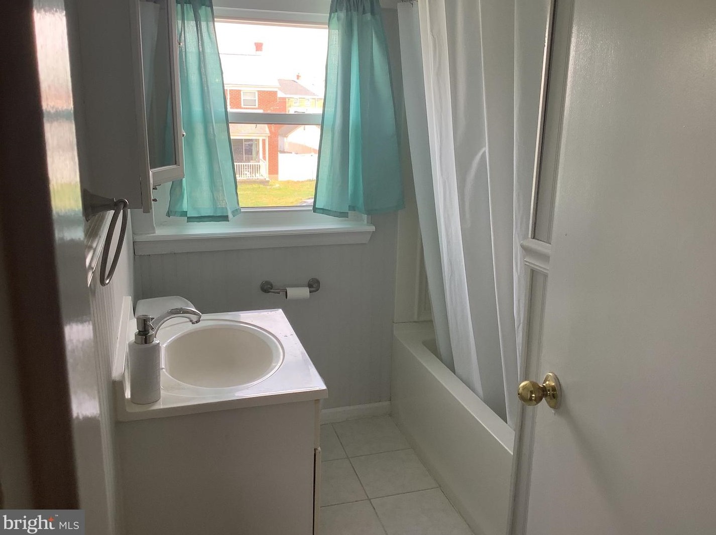 8016 Kimberly Rd, Baltimore MD 21222-2601 exterior