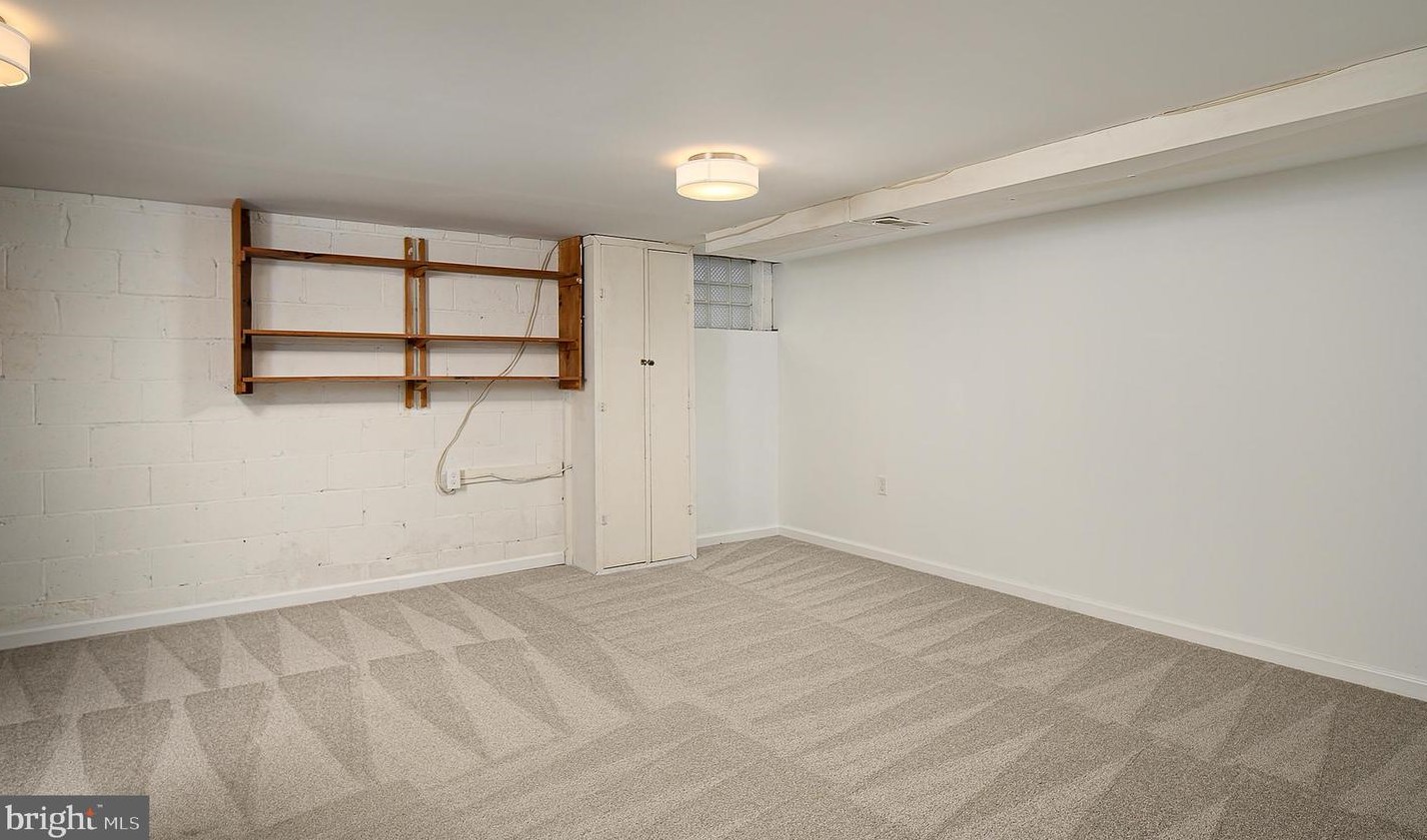 1905 Marsdale Rd, Baltimore MD  21222-5609 exterior