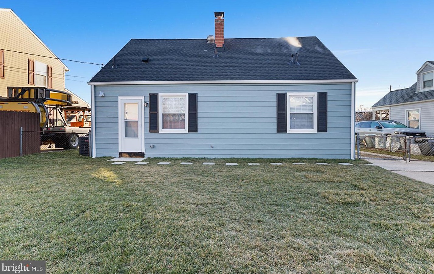 3446 Sollers Point Rd, Baltimore MD  21222-6052 exterior