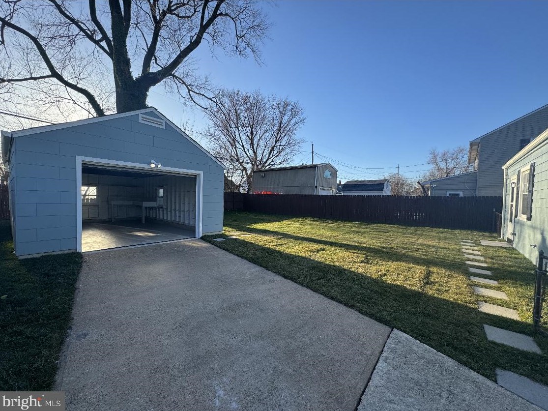 3446 Sollers Point Rd, Baltimore MD  21222-6052 exterior