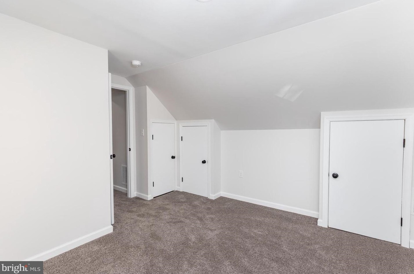 3446 Sollers Point Rd, Baltimore MD  21222-6052 exterior