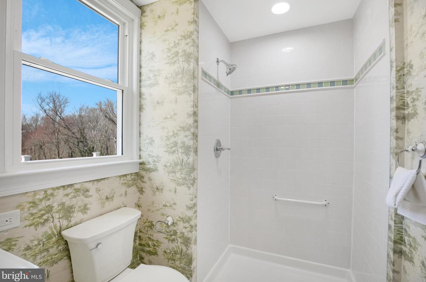 106 Maple Ave, Baltimore MD  21204-3525 exterior