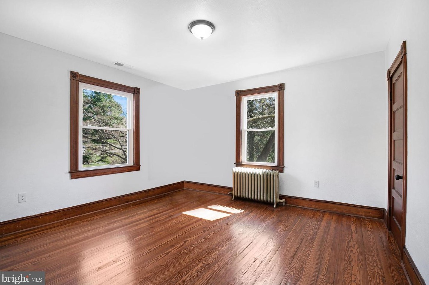 106 Maple Ave, Baltimore MD  21204-3525 exterior