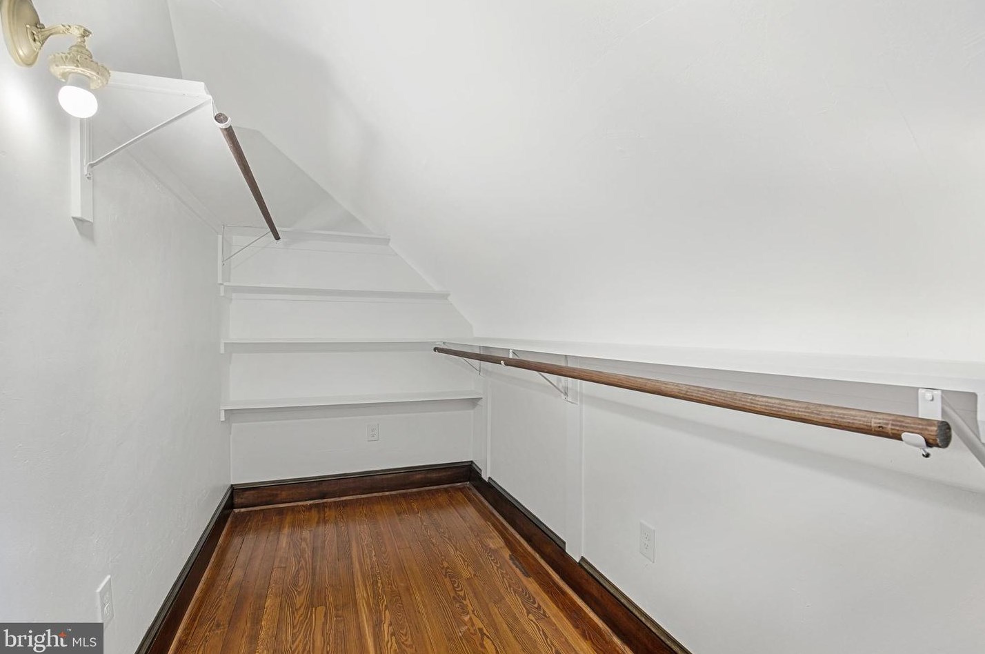 106 Maple Ave, Baltimore MD  21204-3525 exterior