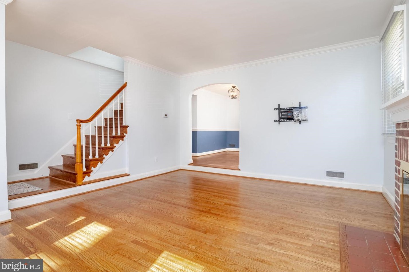 7012 Dunhill Rd, Baltimore MD  21222-5916 exterior