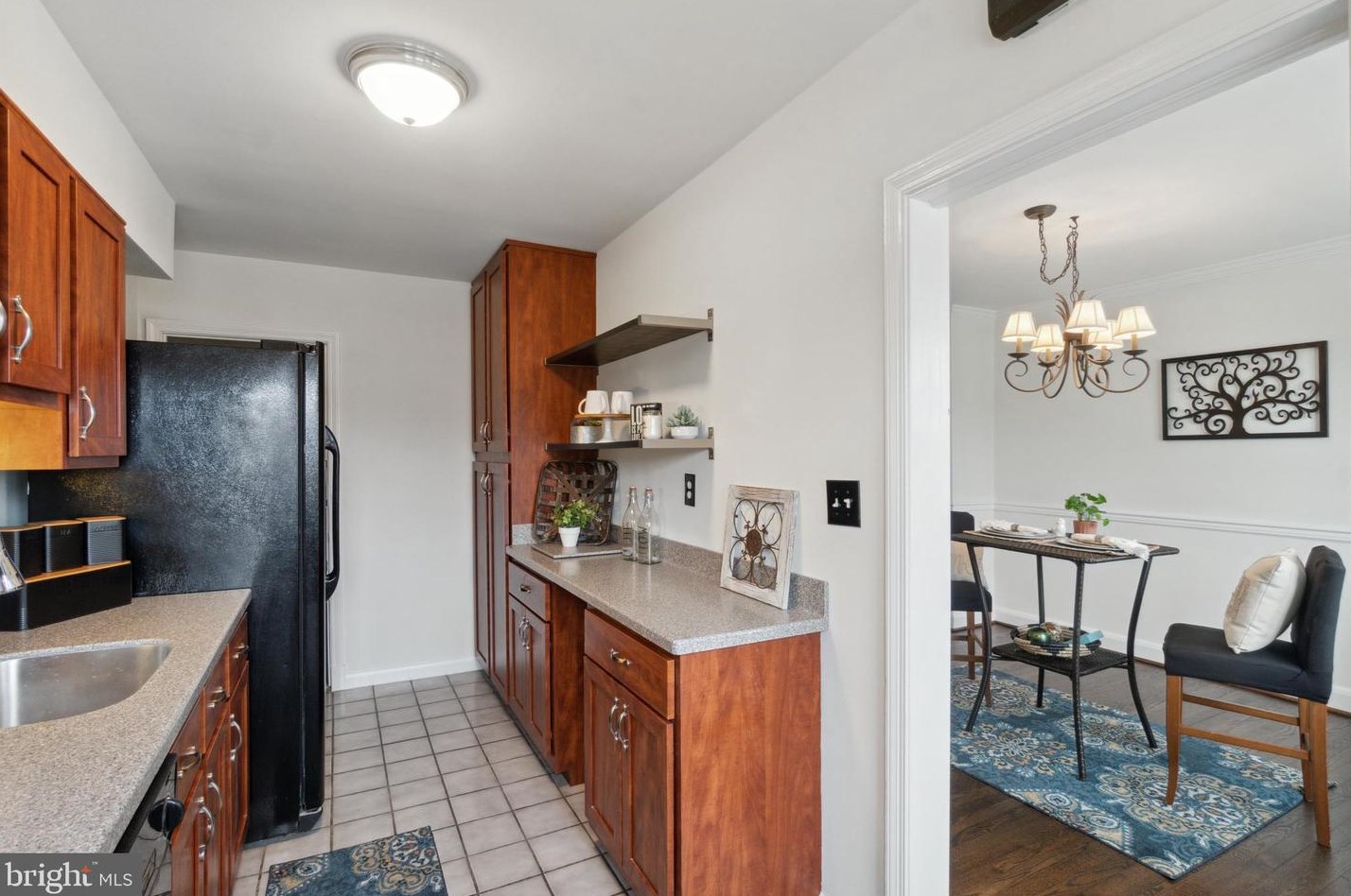 215 Medwick Garth, Baltimore MD 21228-2106 exterior