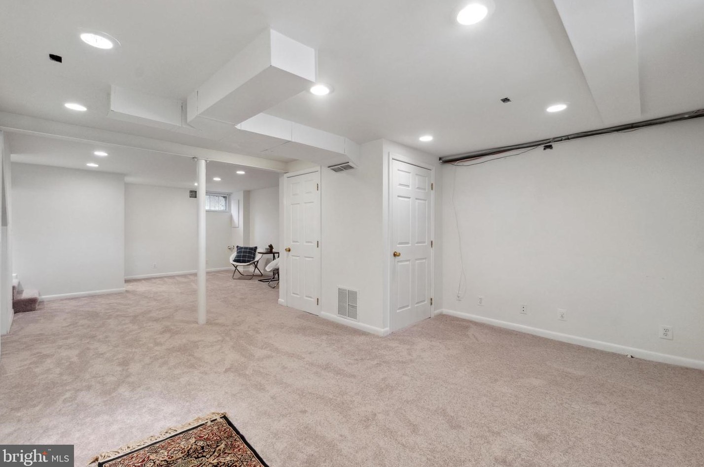 215 Medwick Garth, Baltimore MD 21228-2106 exterior