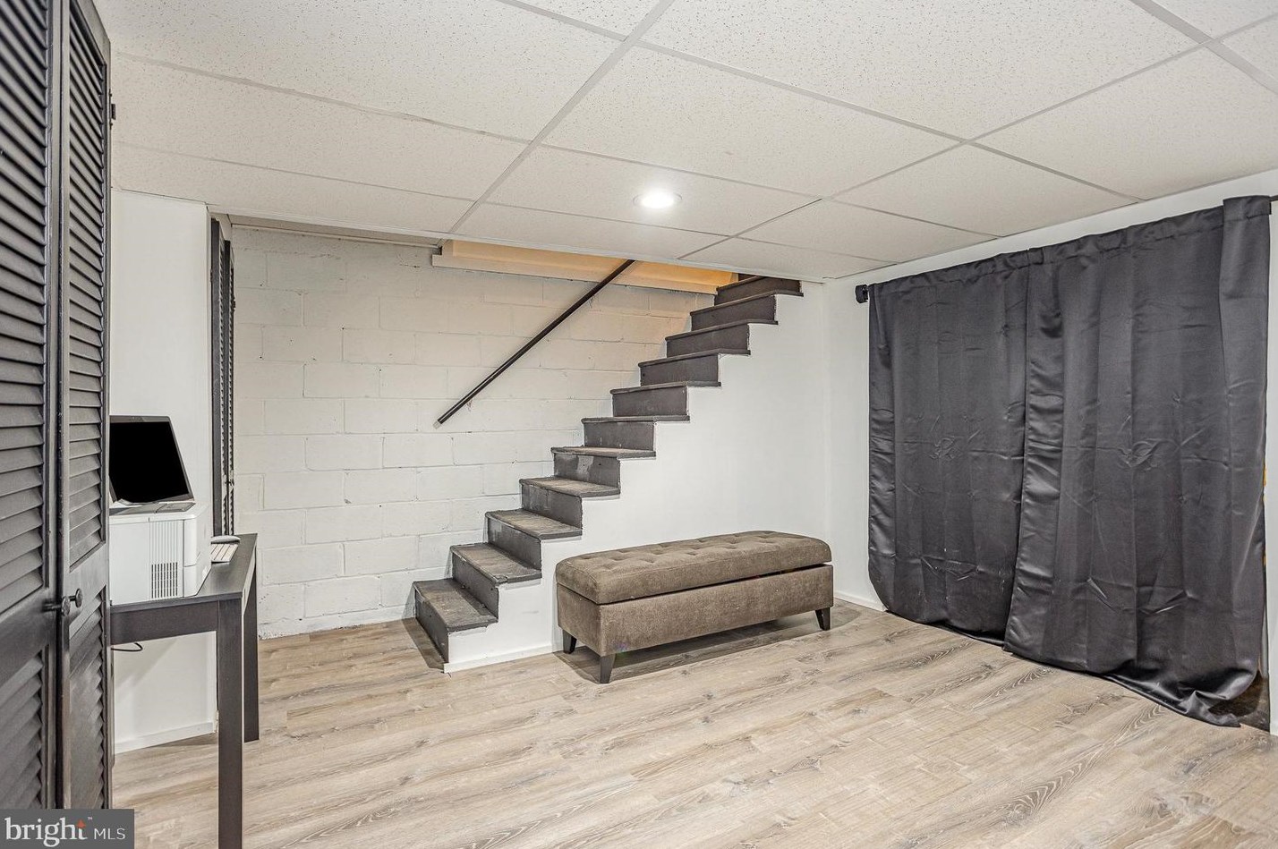 1963 Denbury Dr, Baltimore MD  21222-4602 exterior