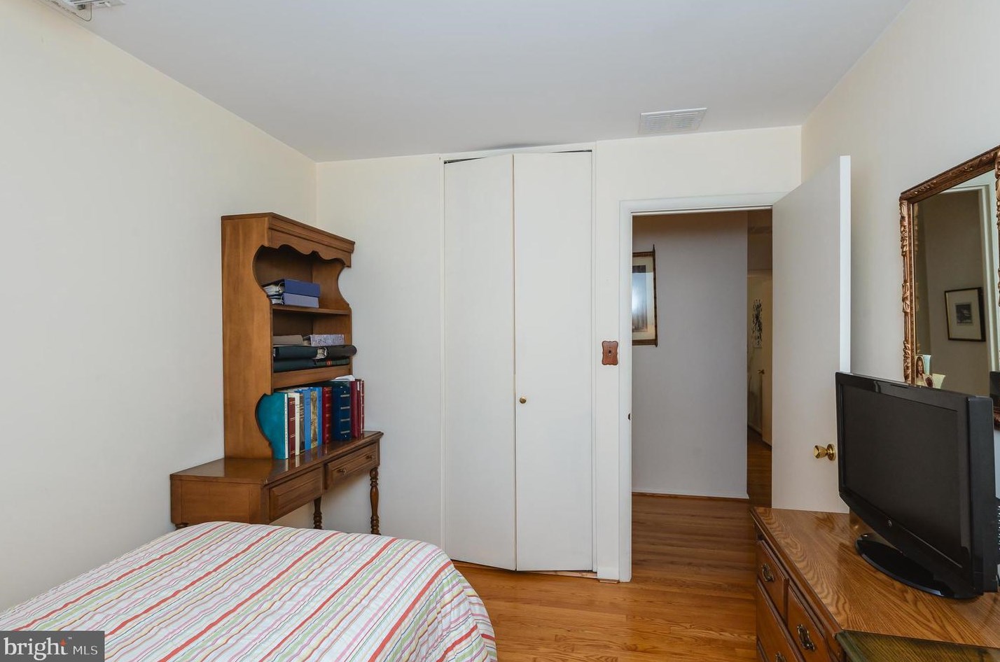 8337 Analee Ave, Baltimore MD  21237-1601 exterior