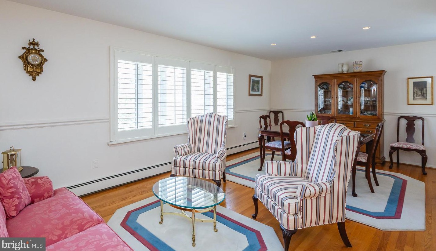 8337 Analee Ave, Baltimore MD  21237-1601 exterior