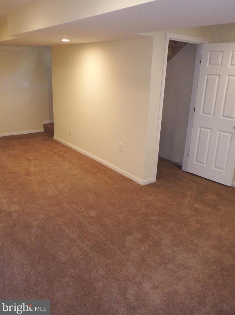 2011 Hammonds Ferry Rd, Baltimore MD  21227-1734 exterior