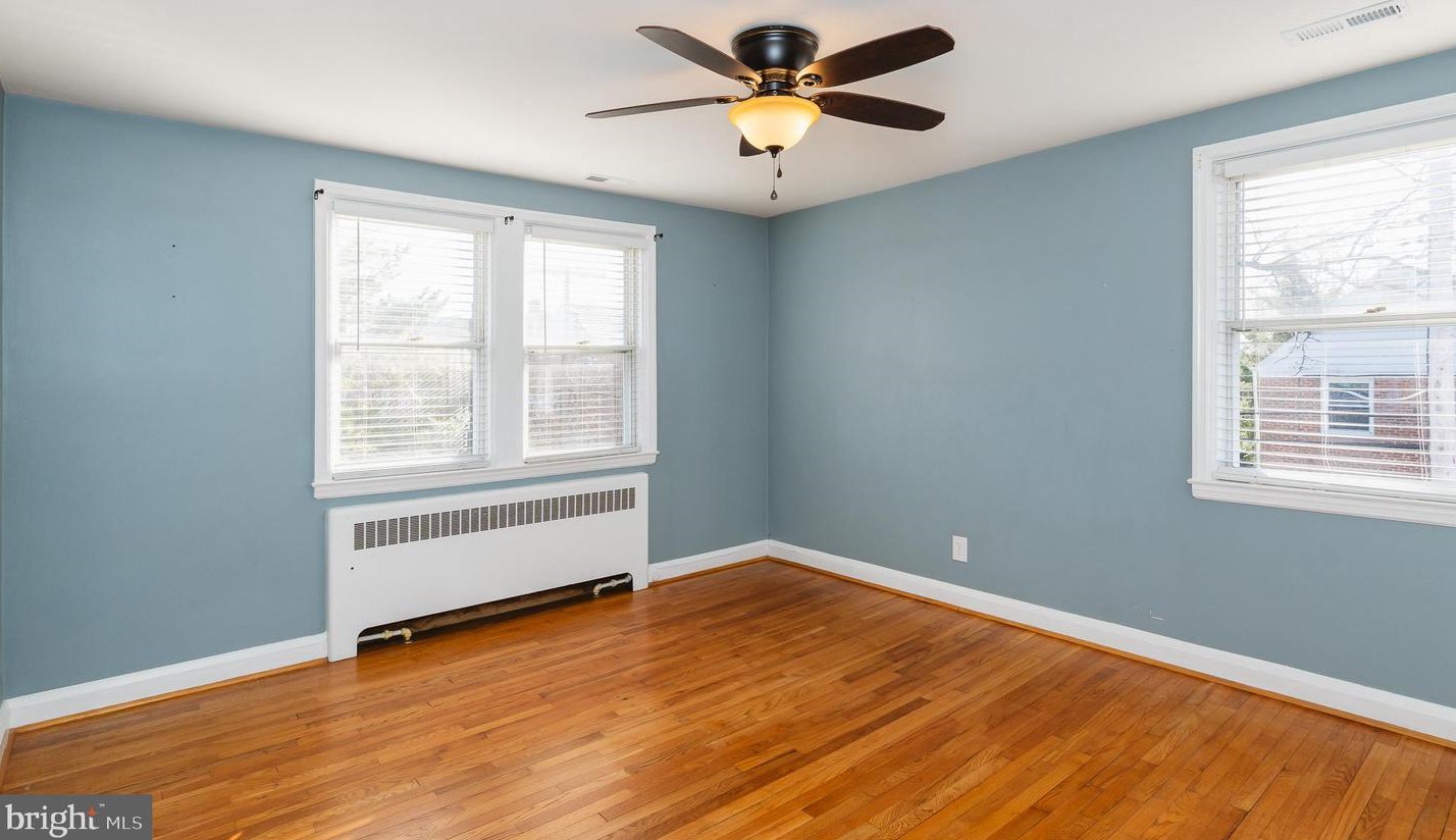 32 Enjay Ave, Baltimore MD  21228-3525 exterior