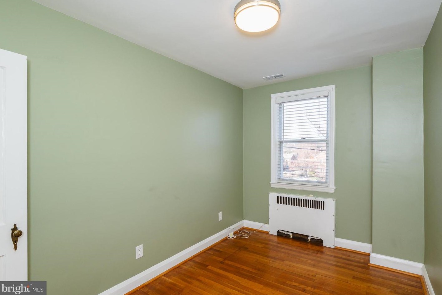 32 Enjay Ave, Baltimore MD  21228-3525 exterior