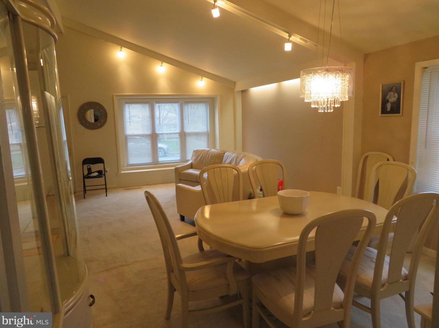 4202 Buckingham Rd, Baltimore MD 21207-4614 exterior