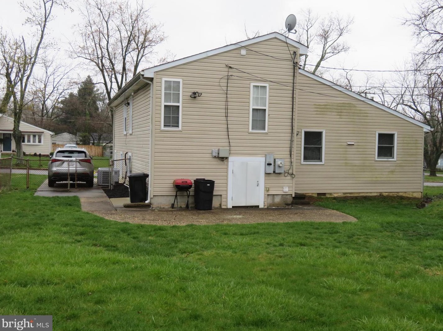 4202 Buckingham Rd, Baltimore MD 21207-4614 exterior