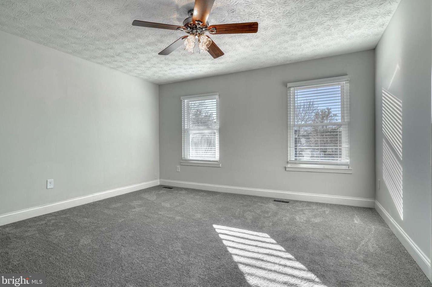 9729 Magledt Rd, Baltimore MD  21234-1818 exterior