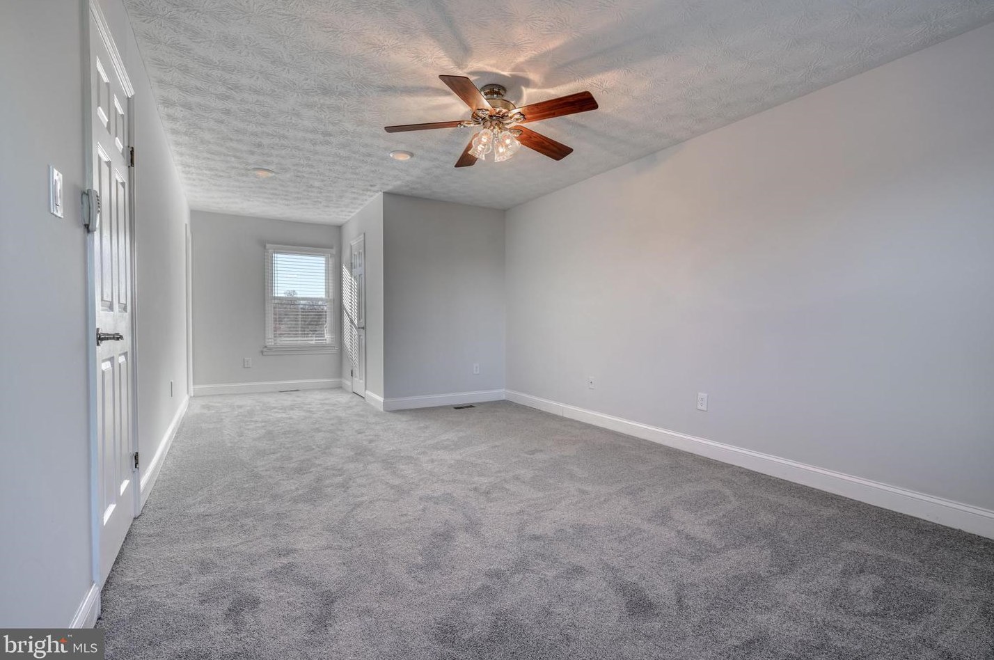 9729 Magledt Rd, Baltimore MD  21234-1818 exterior