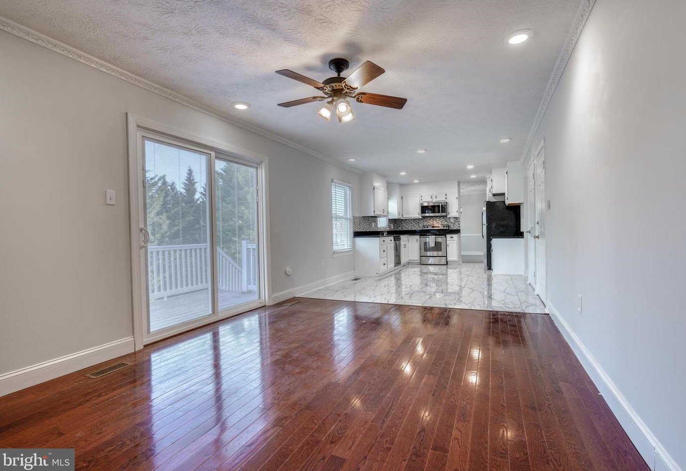 9729 Magledt Rd, Baltimore MD  21234-1818 exterior
