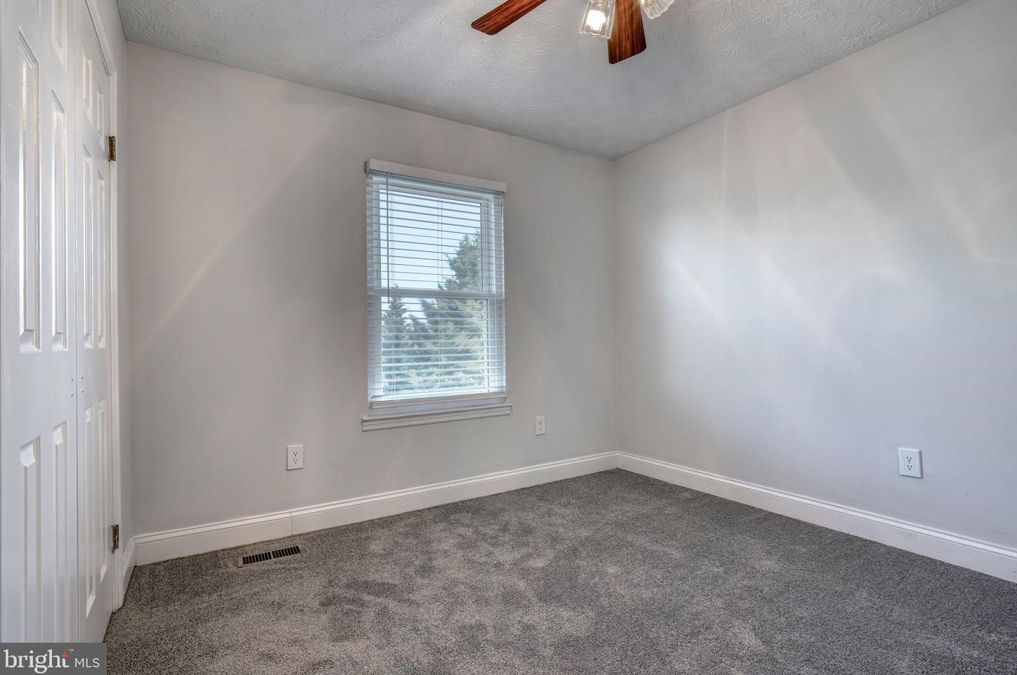 9729 Magledt Rd, Baltimore MD  21234-1818 exterior