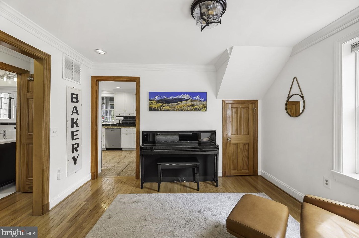 1811 Roland Ave, Baltimore MD  21204-3530 exterior