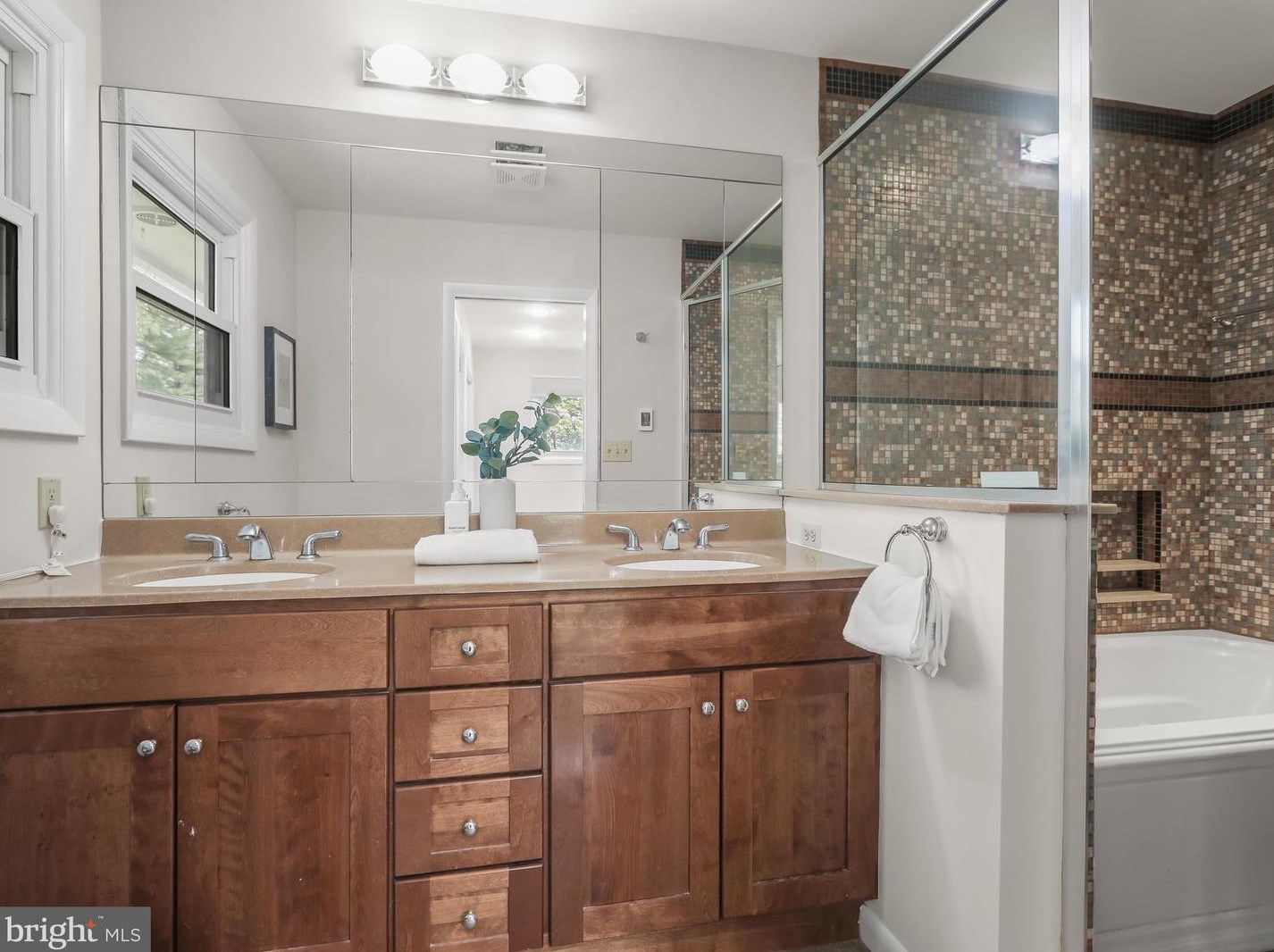 3302 Garrison Farms Rd, Baltimore MD  21208-1848 exterior