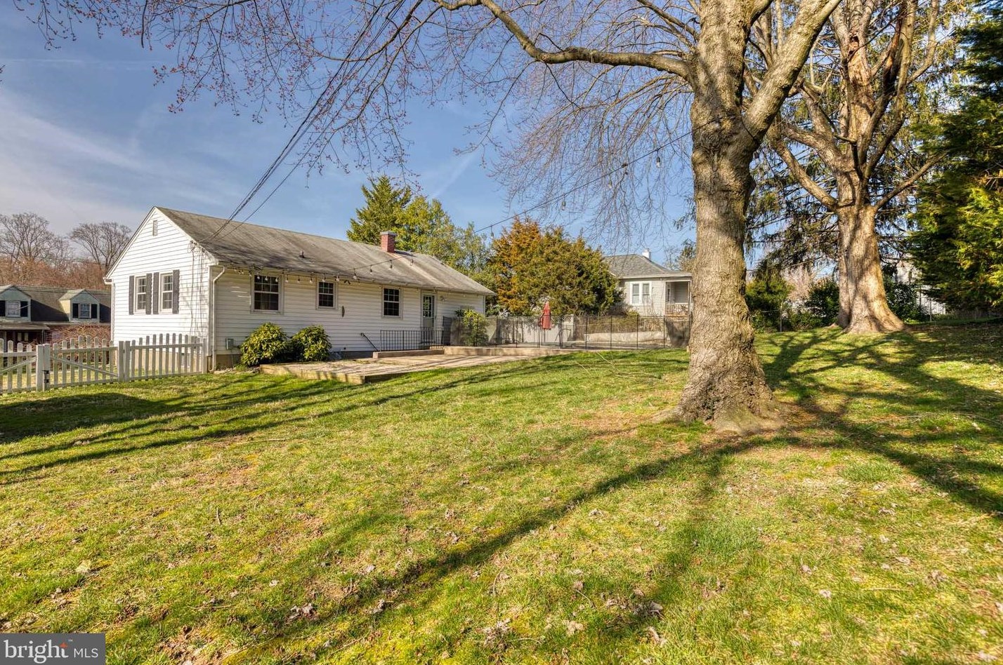 2910 Erie Ave, Baltimore MD  21234-1107 exterior