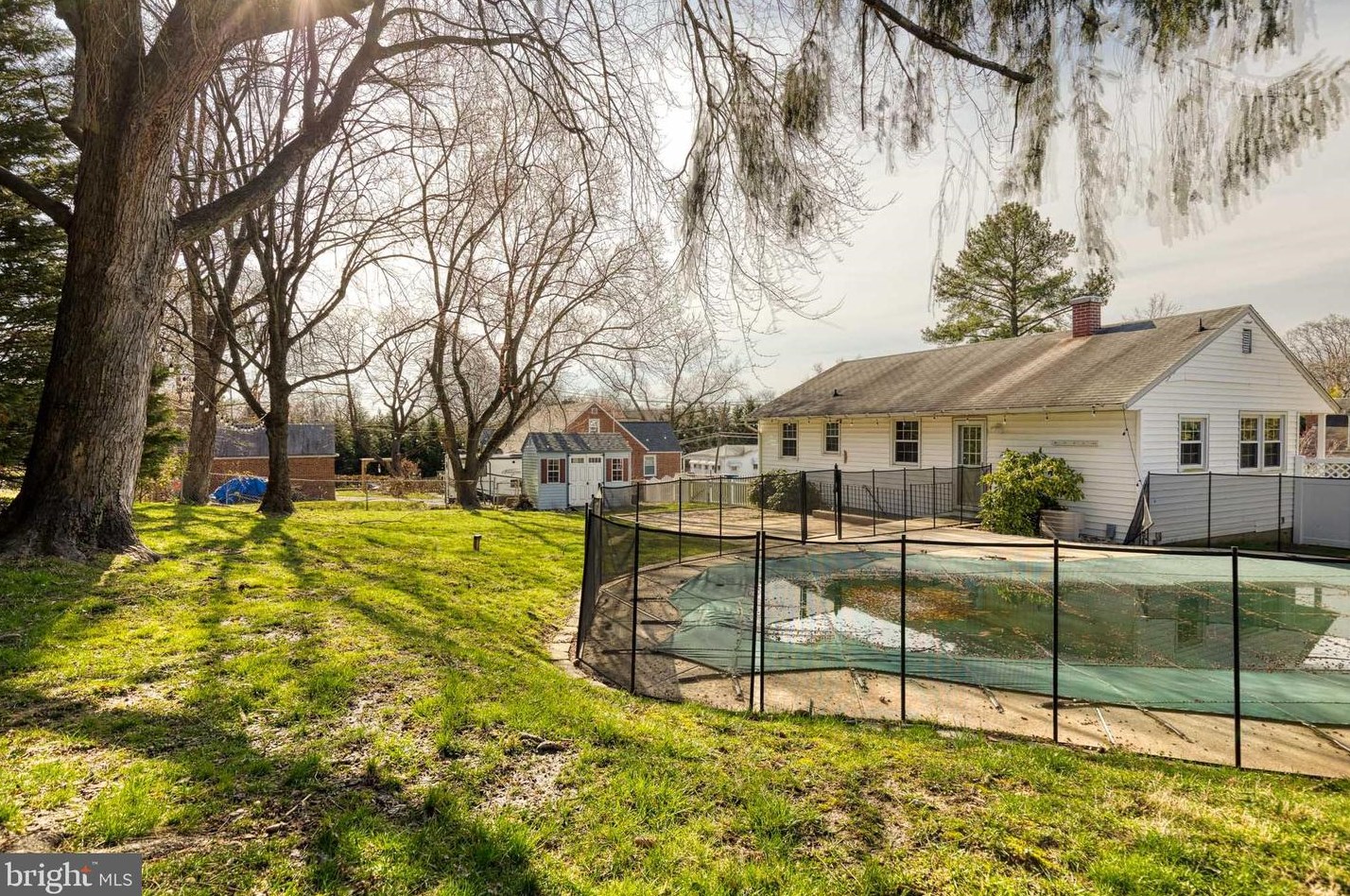 2910 Erie Ave, Baltimore MD  21234-1107 exterior