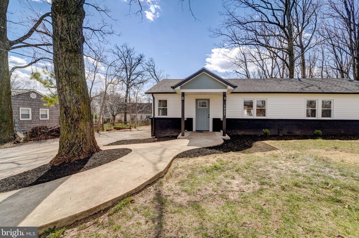 1932 Mountain Ave, Baltimore MD  21234-2726 exterior