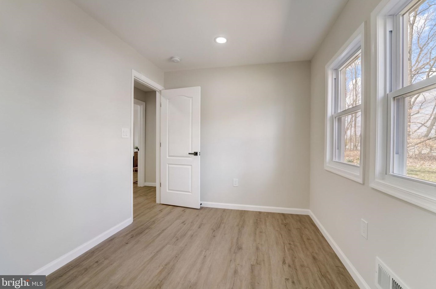 1932 Mountain Ave, Baltimore MD  21234-2726 exterior