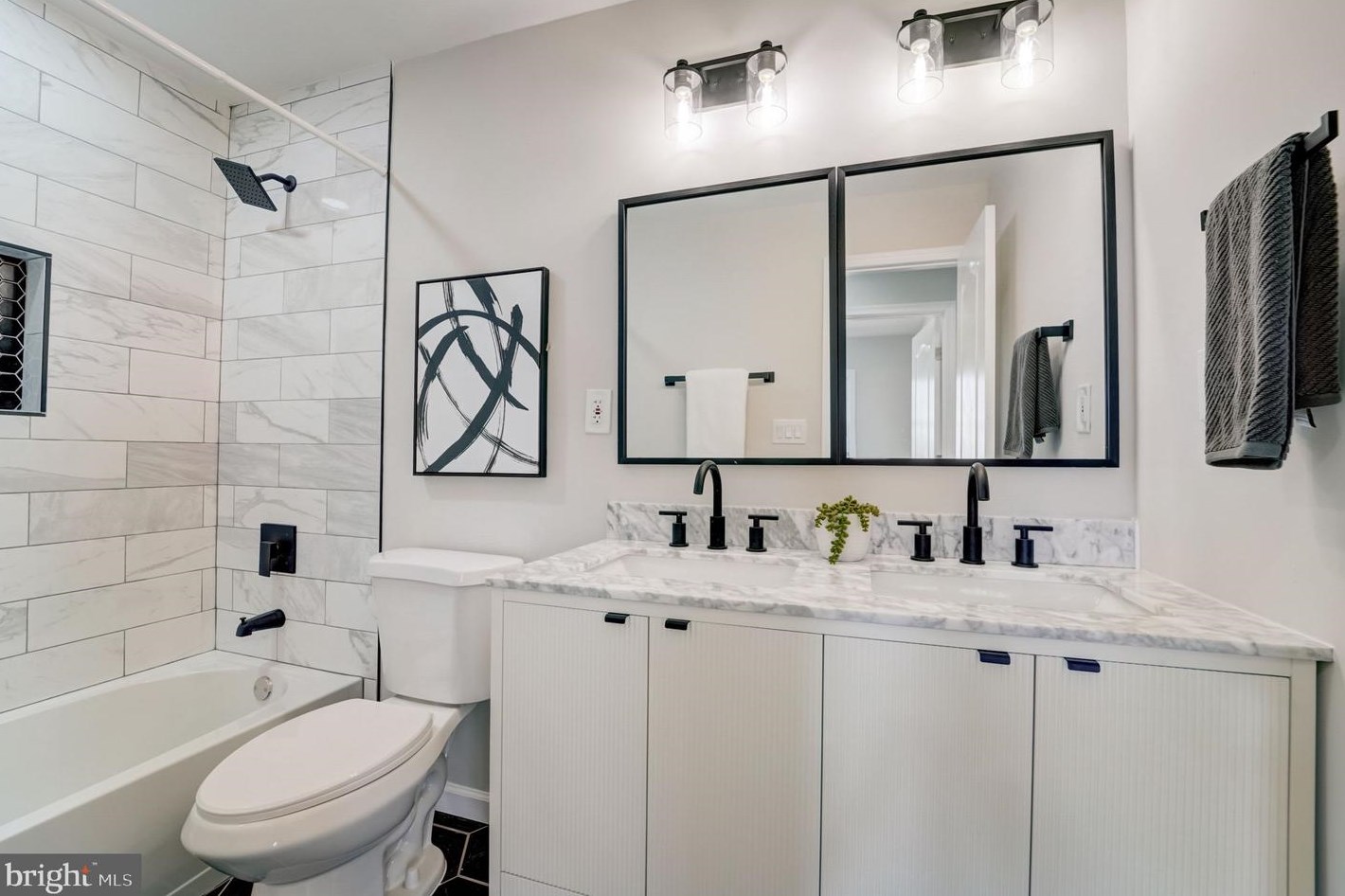 1932 Mountain Ave, Baltimore MD  21234-2726 exterior