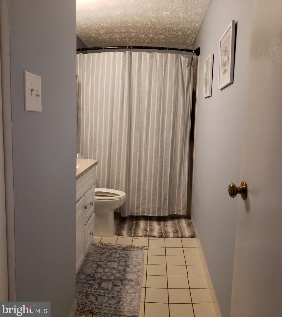 15 Hyacinth Rd, Baltimore MD  21234-3351 exterior