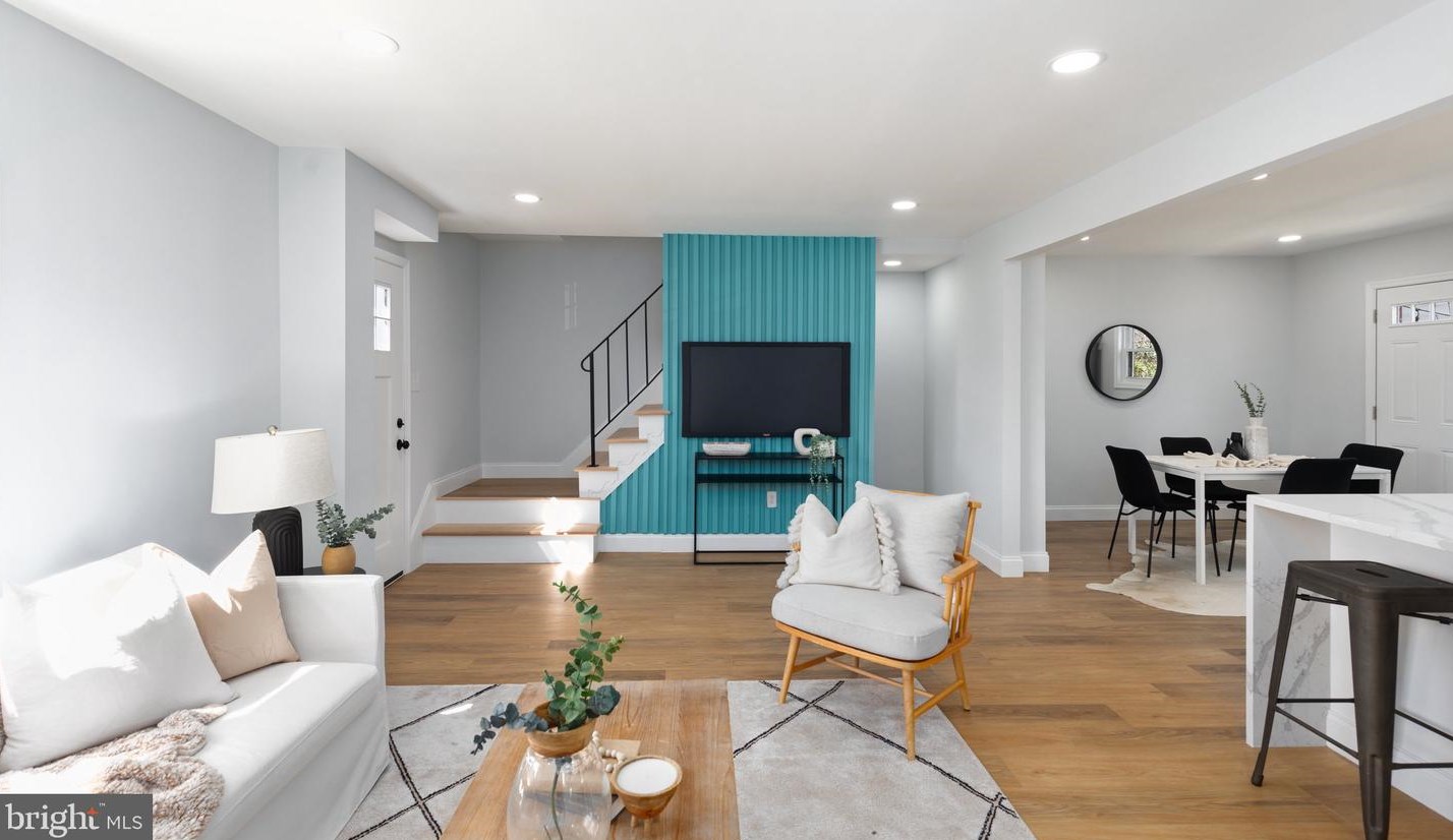 800 Bobby Rd, Baltimore MD  21228-3128 exterior