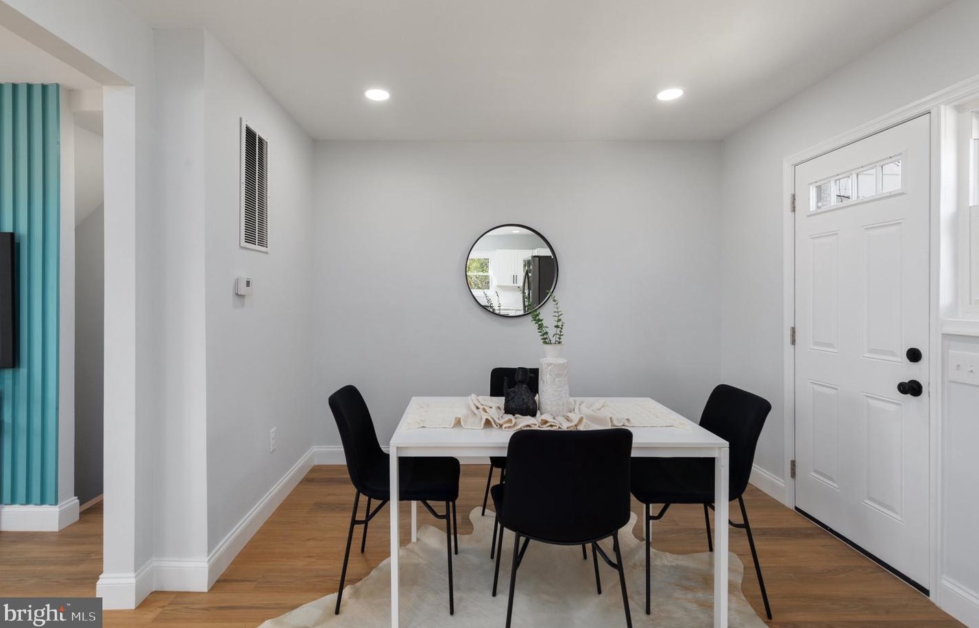 800 Bobby Rd, Baltimore MD  21228-3128 exterior