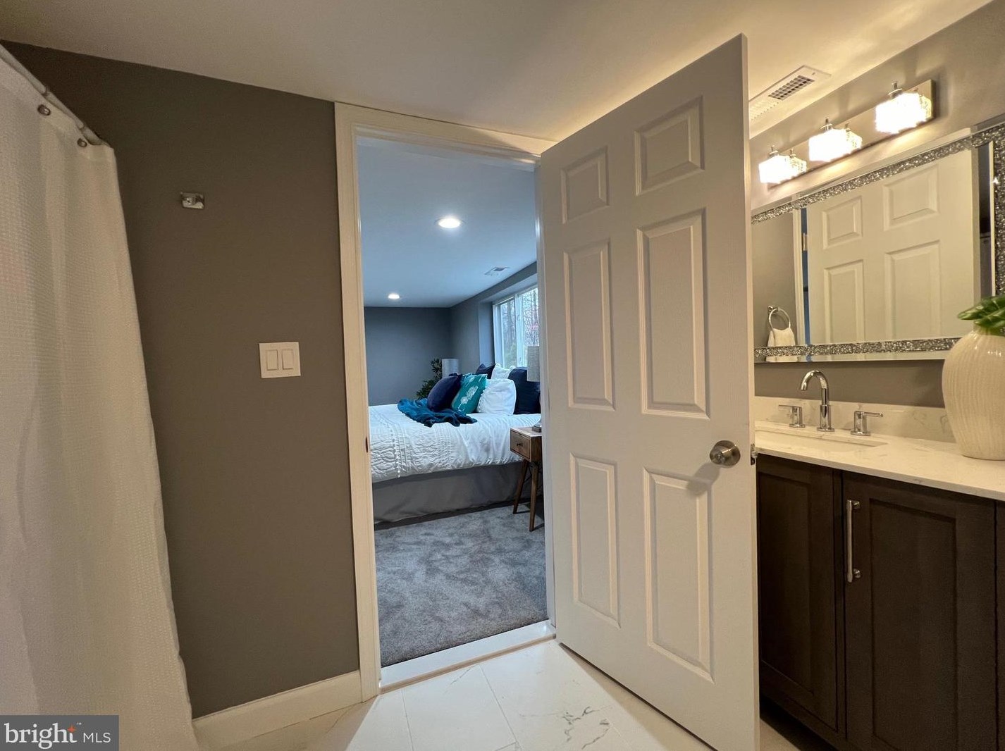 1419 Maple Ave, Baltimore MD  21221-6030 exterior