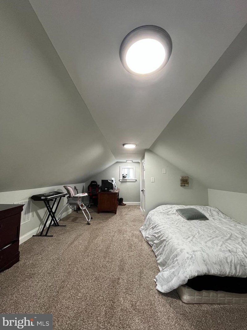 2906 Maple Ave, Baltimore MD  21234-5613 exterior