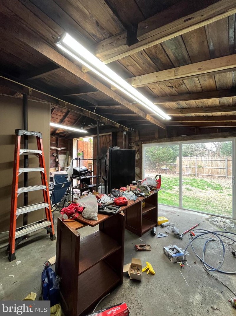 2906 Maple Ave, Baltimore MD  21234-5613 exterior