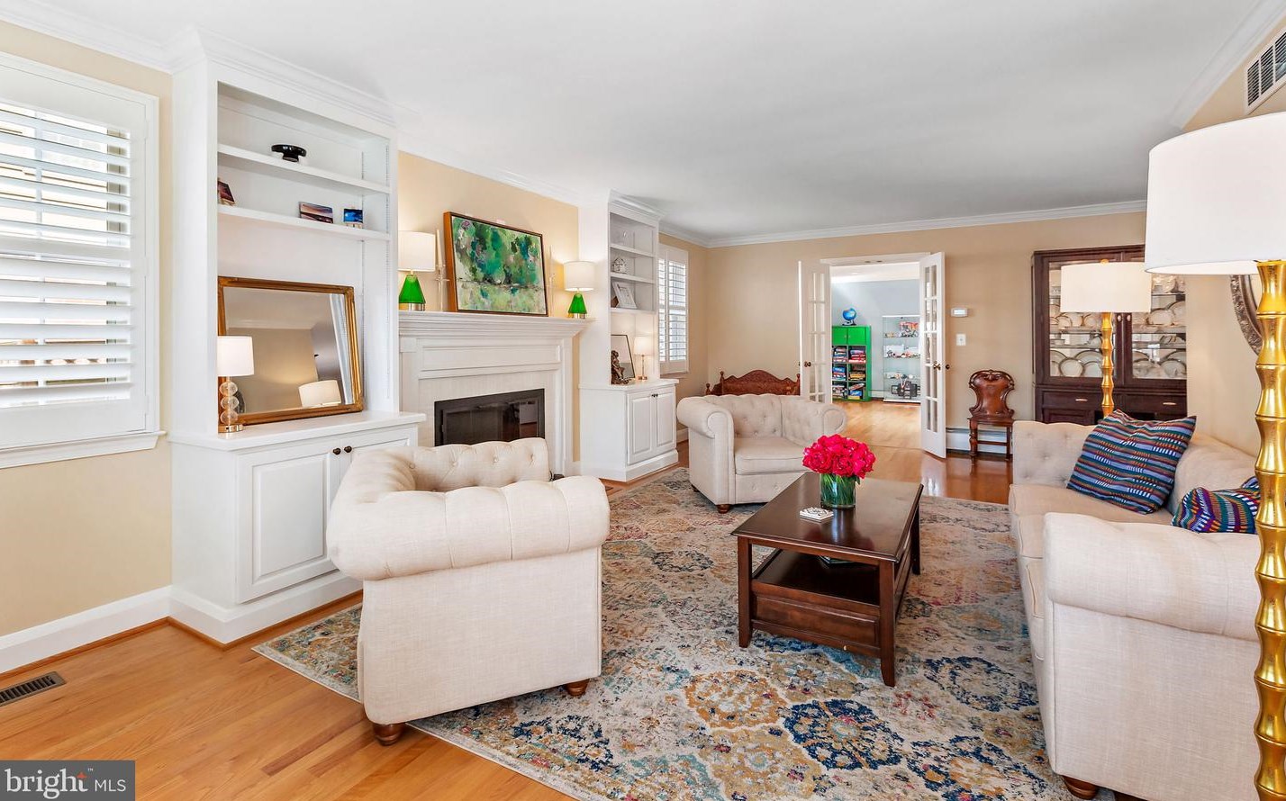 816 Wellington Rd, Baltimore MD  21212-1932 exterior