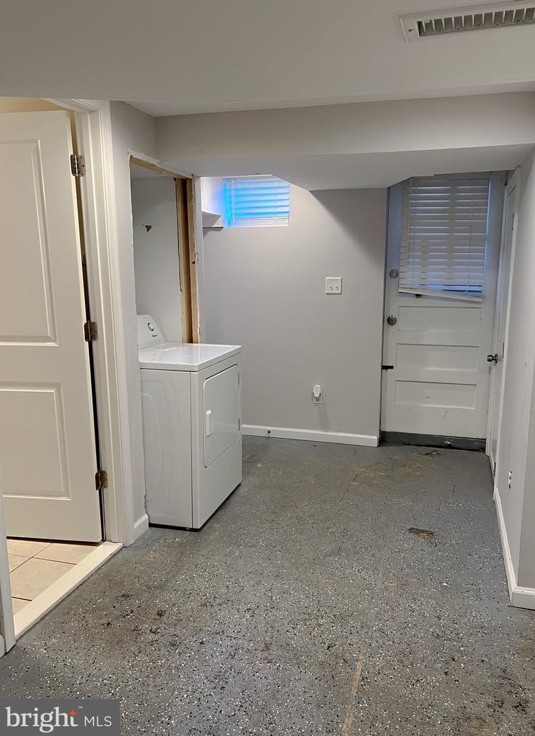 7285 Bridgewood Dr, Baltimore MD  21224-1901 exterior