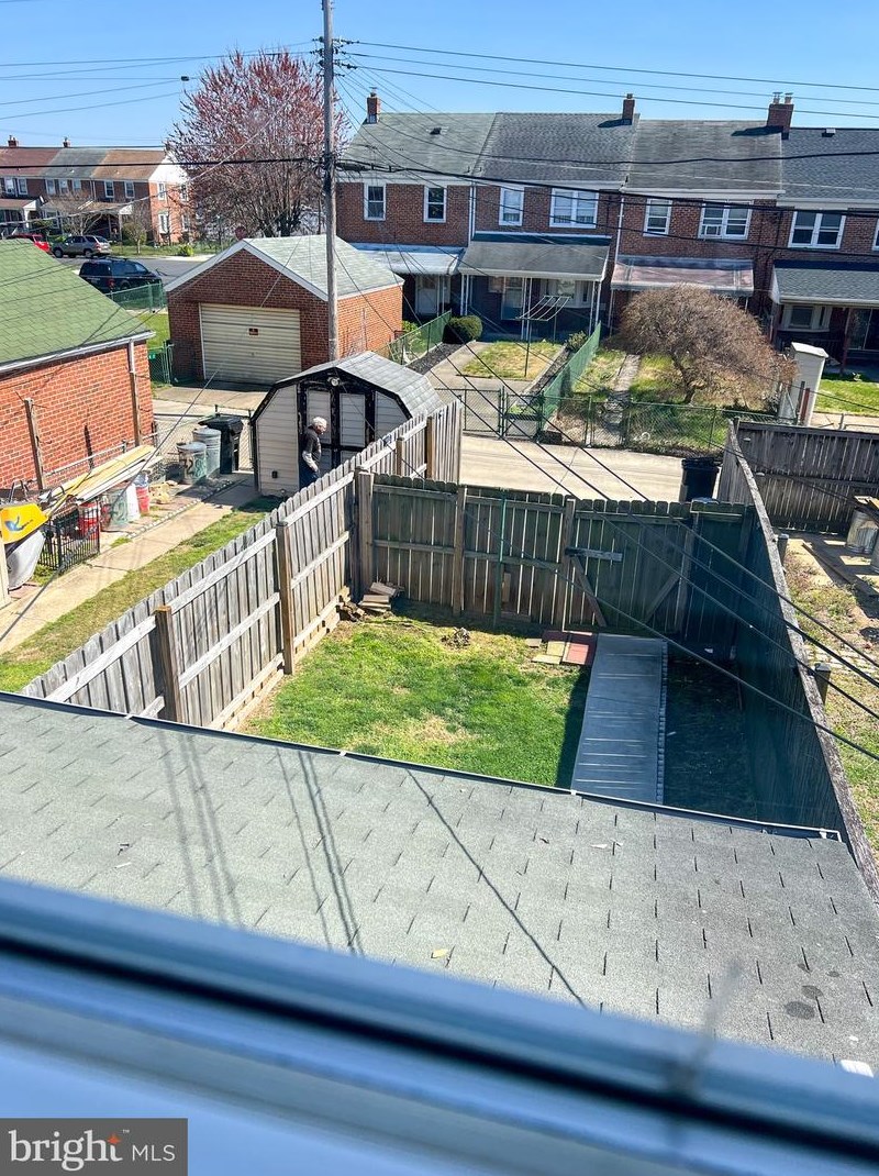 7285 Bridgewood Dr, Baltimore MD  21224-1901 exterior