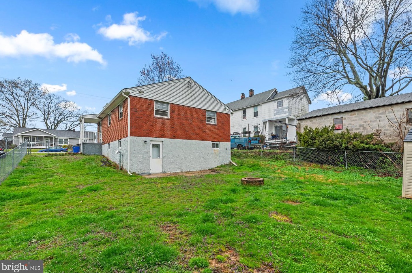 1711 Summit Ave, Baltimore MD  21237-1368 exterior
