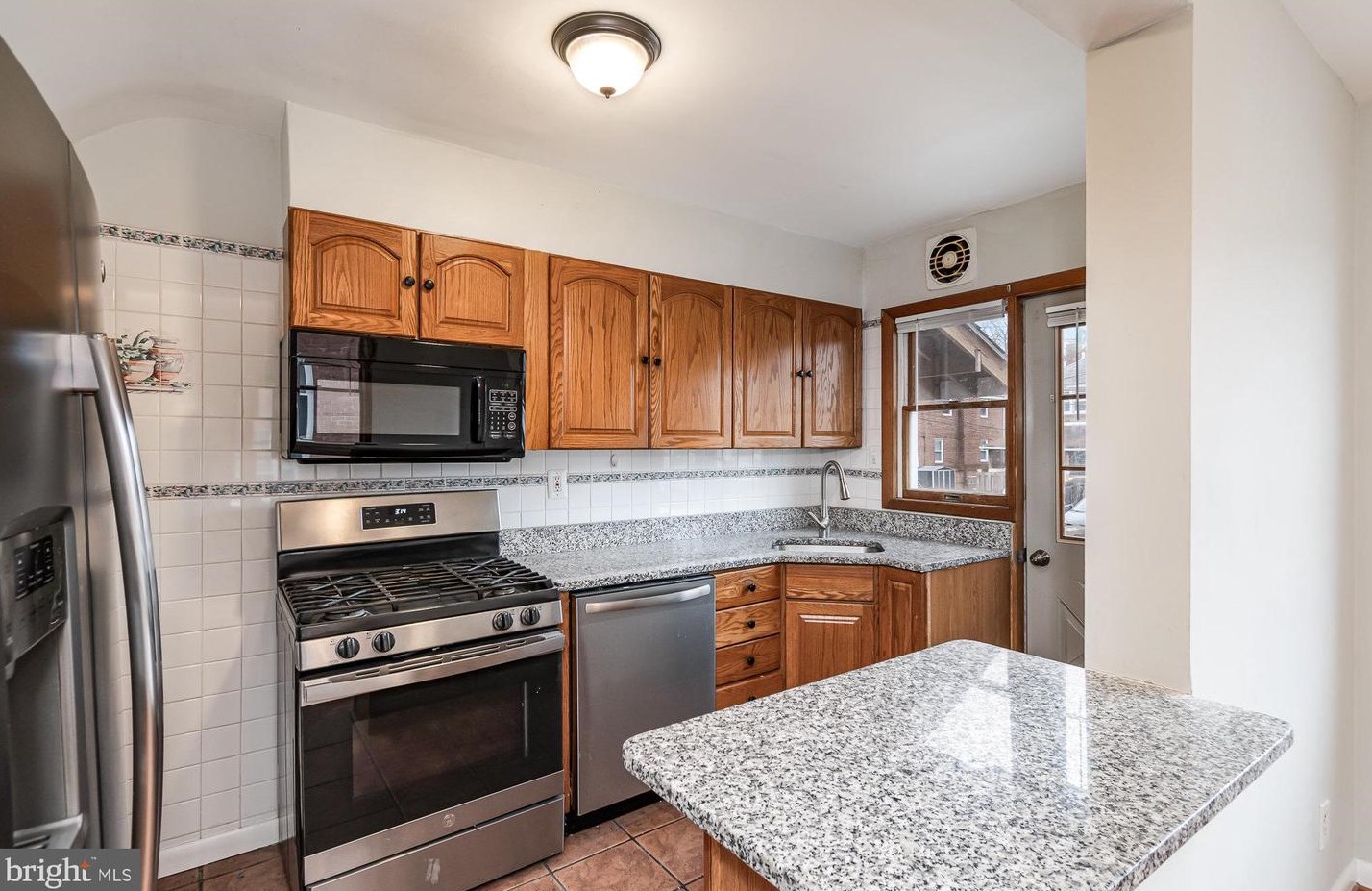 2246 Graythorn Rd, Baltimore MD  21220-4931 exterior