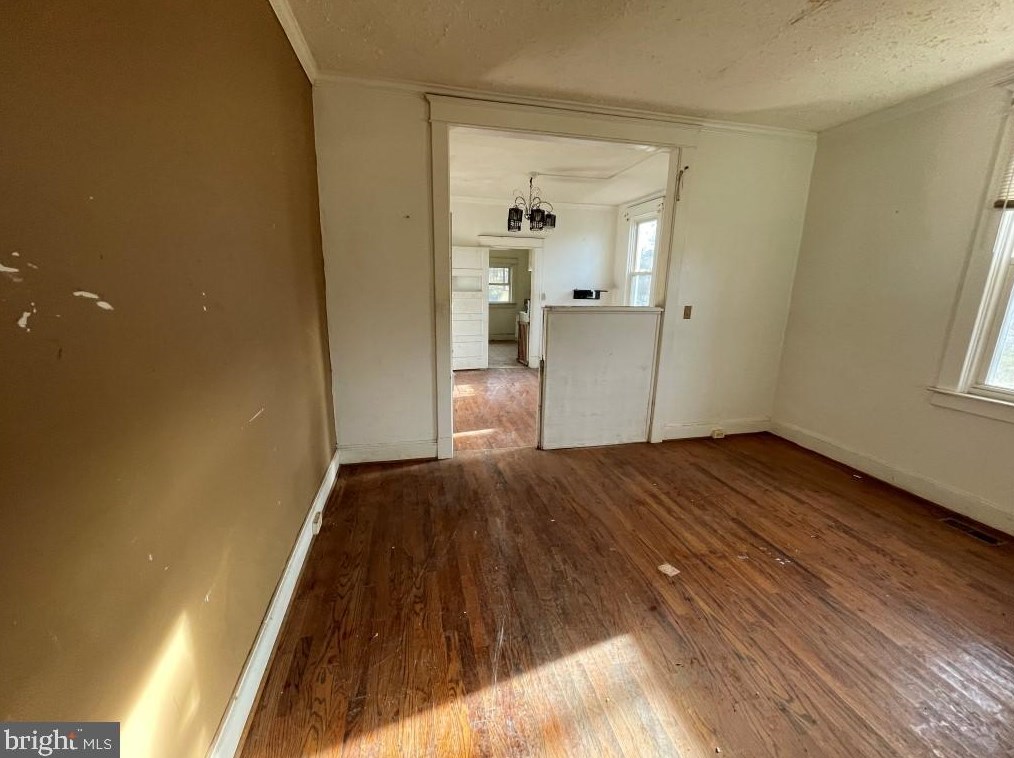 2701 Gwynnmore Ave, Baltimore MD  21207-6147 exterior