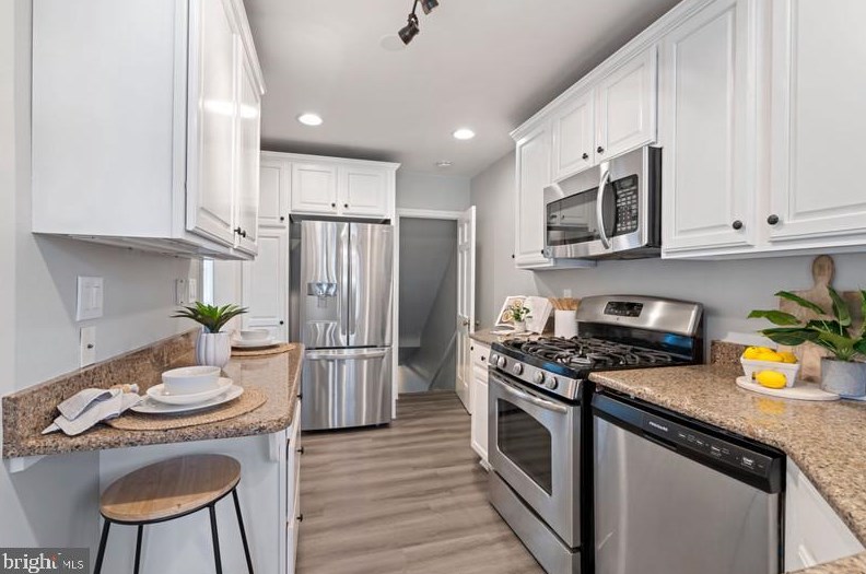 428 Stratford Rd, Baltimore MD  21228-1846 exterior