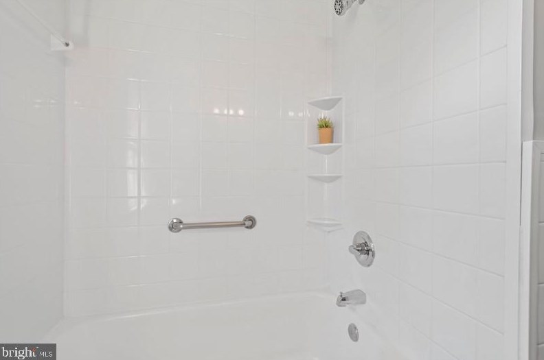 428 Stratford Rd, Baltimore MD  21228-1846 exterior