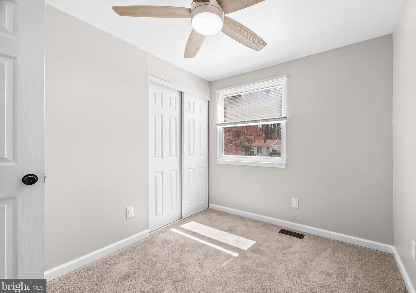 4406 Hallfield Manor Dr, Baltimore MD  21236-2815 exterior