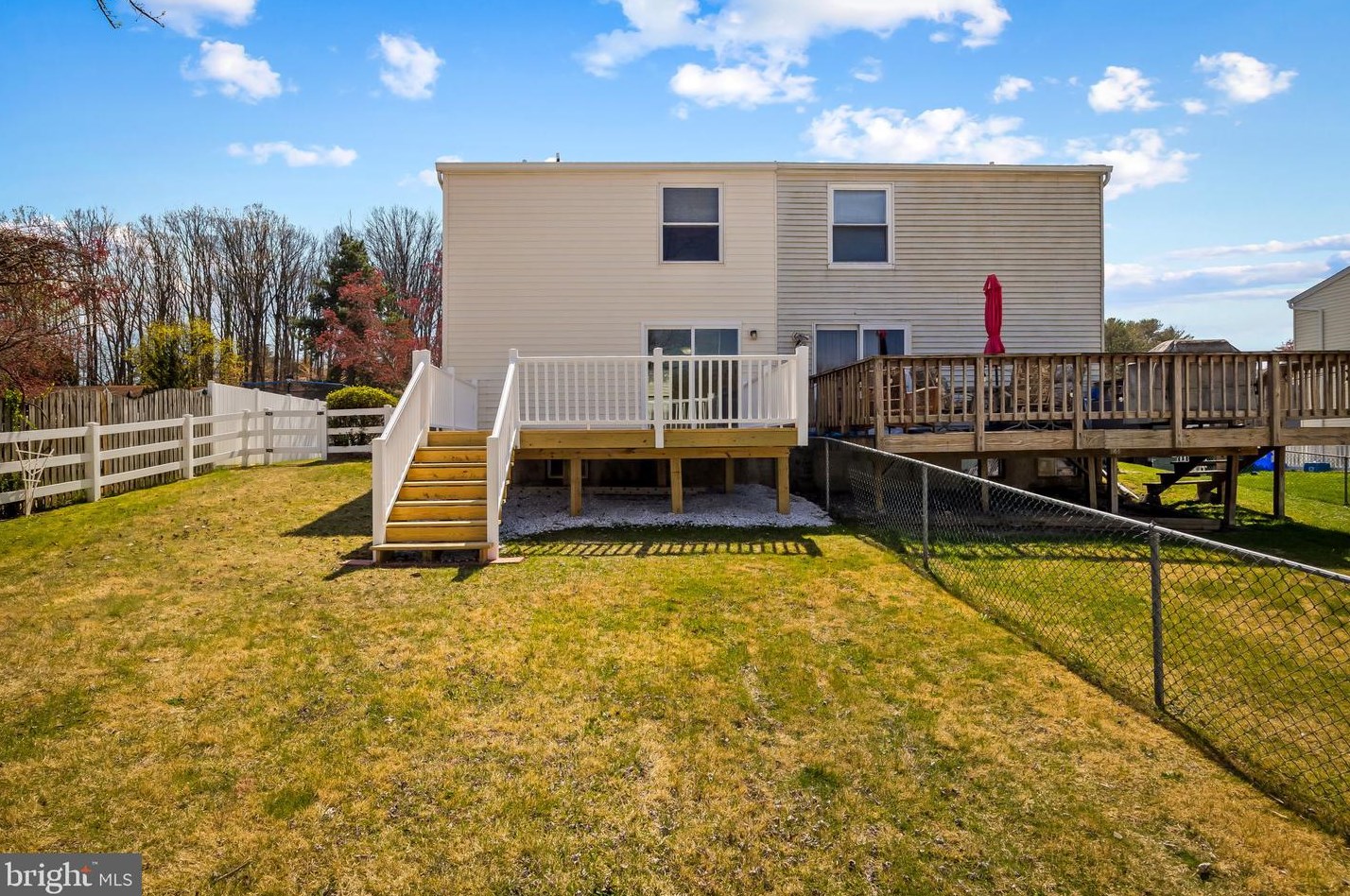 4406 Hallfield Manor Dr, Baltimore MD  21236-2815 exterior