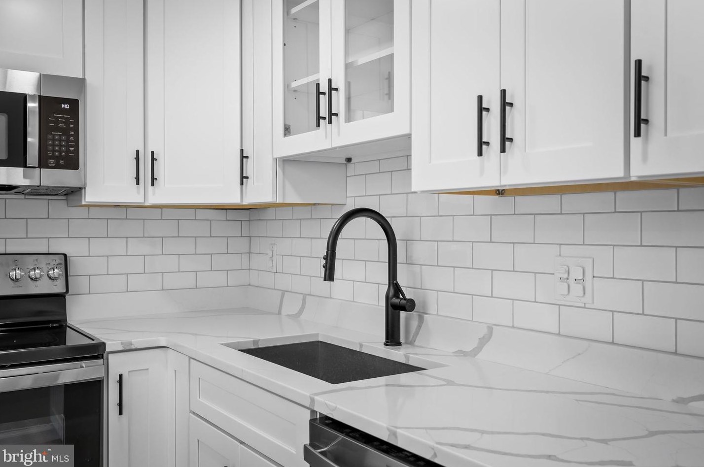 4406 Hallfield Manor Dr, Baltimore MD  21236-2815 exterior