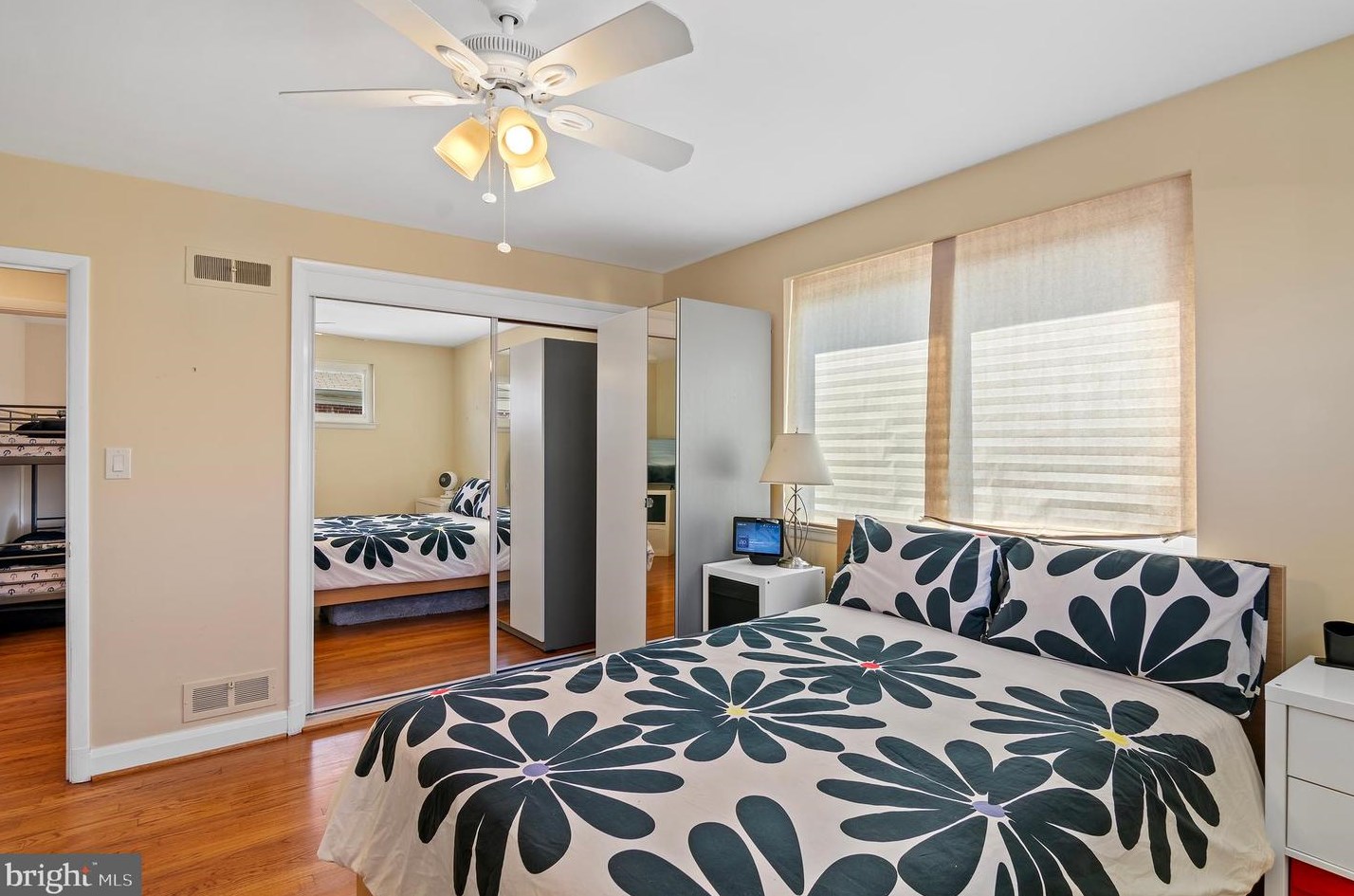 3315 Smith Ave, Baltimore MD 21208-4539 exterior